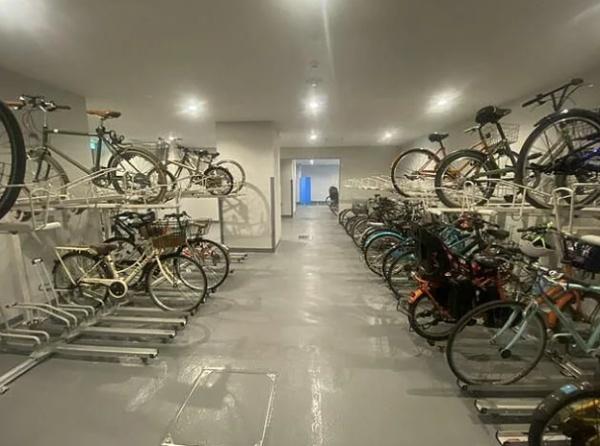 中央区築地６丁目のマンション