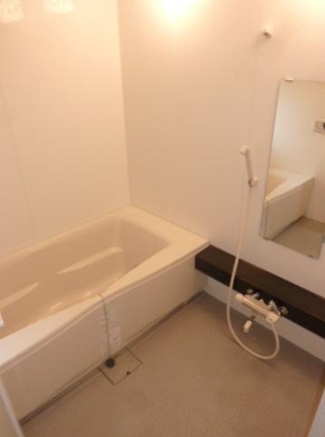 新宿区西早稲田２丁目のマンション