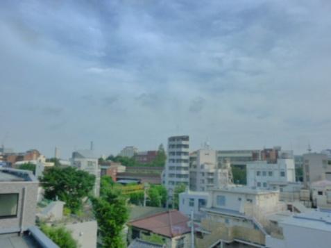 新宿区西早稲田２丁目のマンション