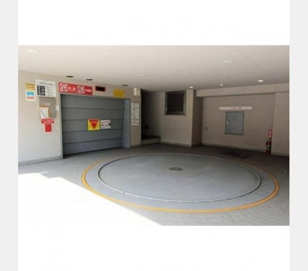 渋谷区千駄ヶ谷３丁目のマンション
