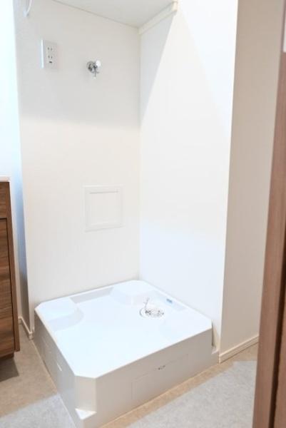 中野区本町２丁目のマンション