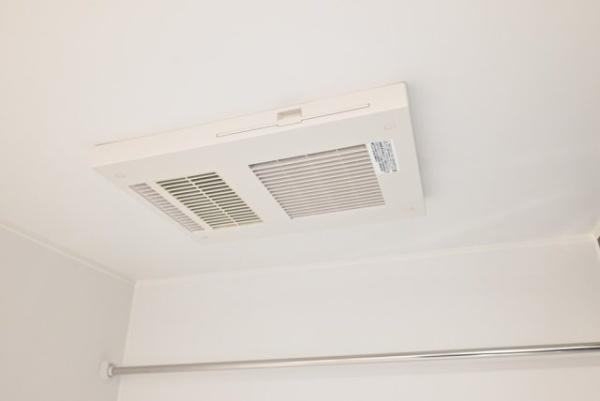 中野区本町２丁目のマンション