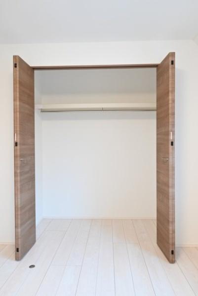 中野区本町２丁目のマンション