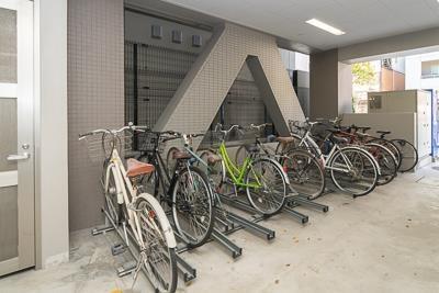 中央区八丁堀３丁目のマンション
