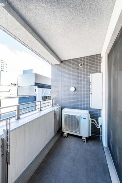 中央区新川１丁目のマンション