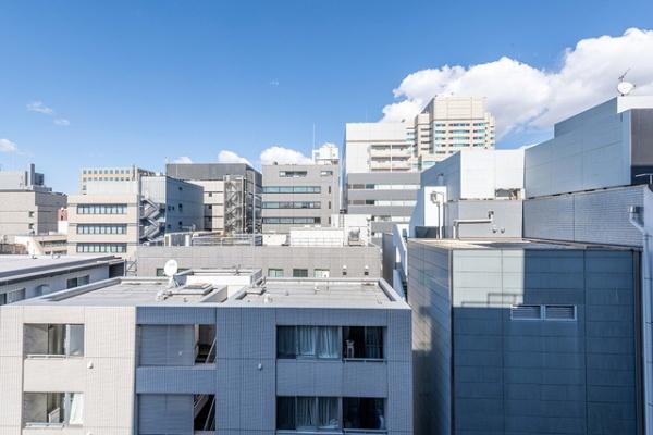 中央区新川１丁目のマンション