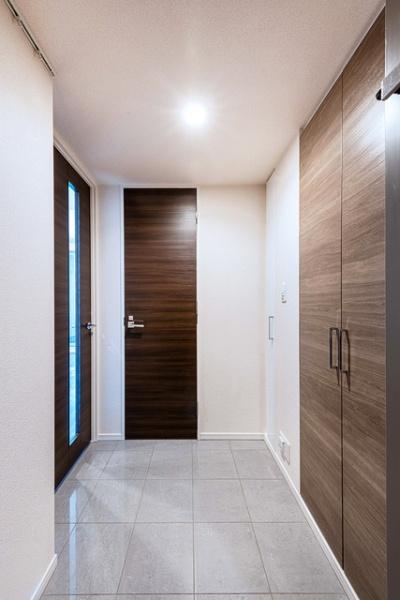 中央区新川１丁目のマンション