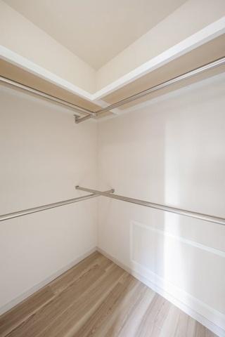 中央区新川２丁目のマンション