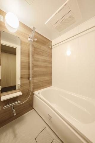 中央区新川２丁目のマンション