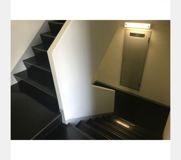 渋谷区千駄ヶ谷３丁目のマンション
