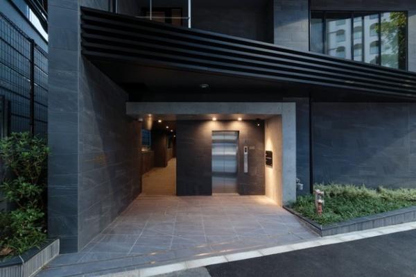 港区南青山２丁目のマンション