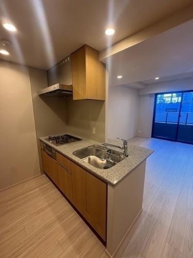 千代田区麹町３丁目のマンション