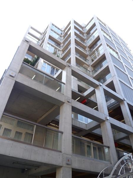 港区南麻布５丁目のマンション