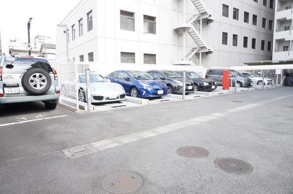 新宿区左門町のマンション