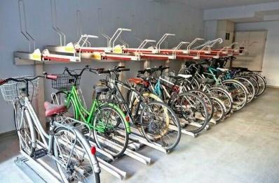 千代田区神田錦町２丁目のマンション