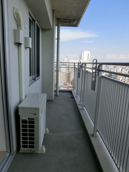 千代田区神田練塀町のマンション