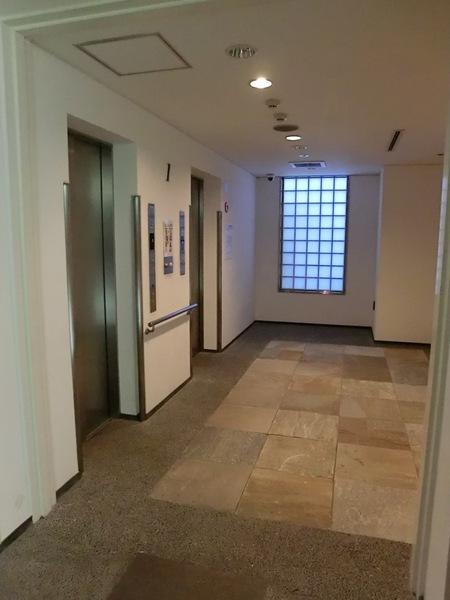 千代田区神田練塀町のマンション