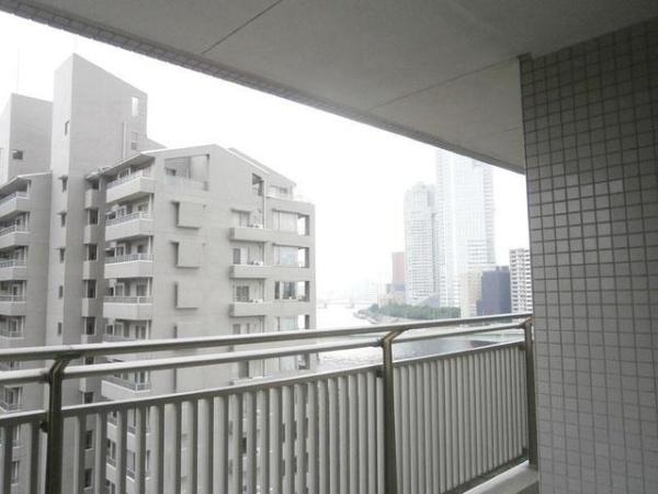 中央区佃１丁目のマンション