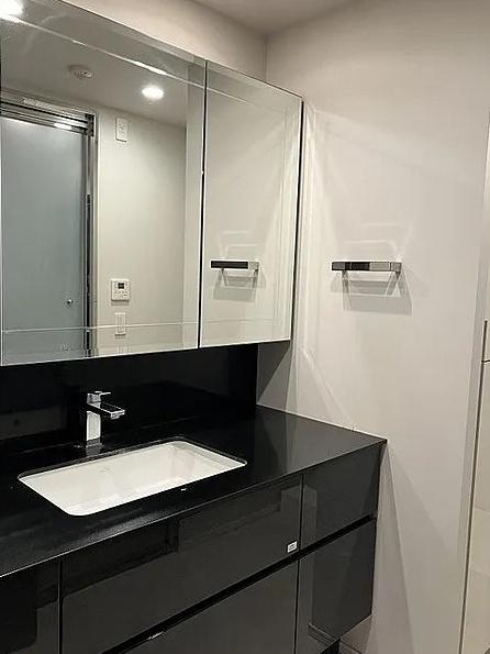 港区西麻布２丁目のマンション
