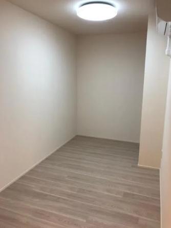 中央区新川２丁目のマンション
