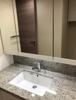 中央区新川２丁目のマンション
