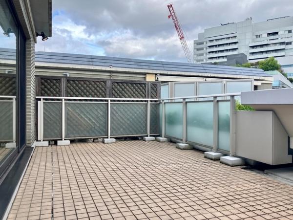 千代田区六番町のマンション
