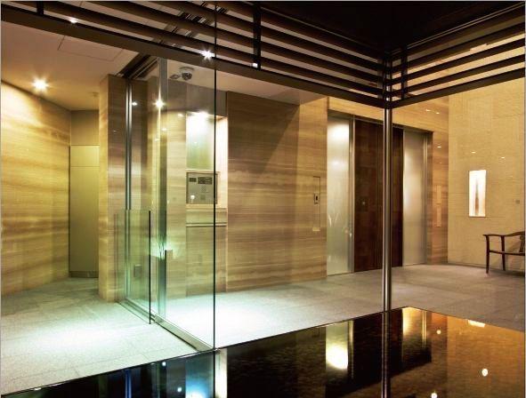 目黒区青葉台３丁目のマンション