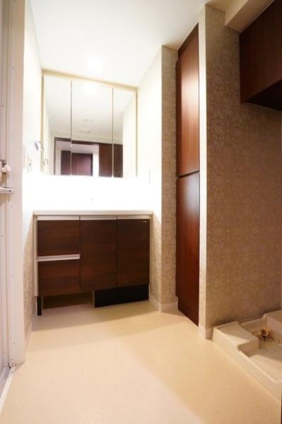 中央区日本橋浜町１丁目のマンション