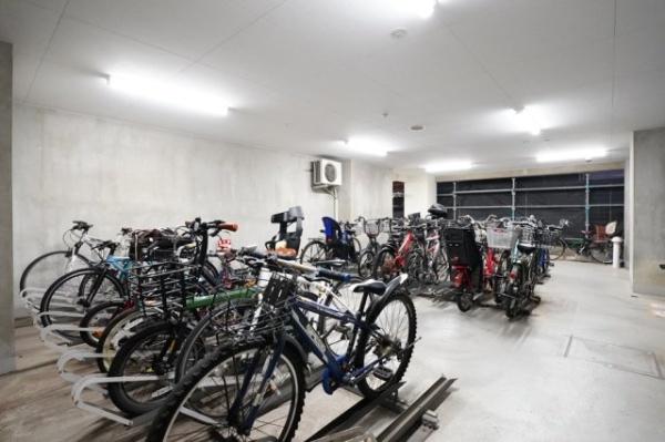 中央区日本橋浜町１丁目のマンション