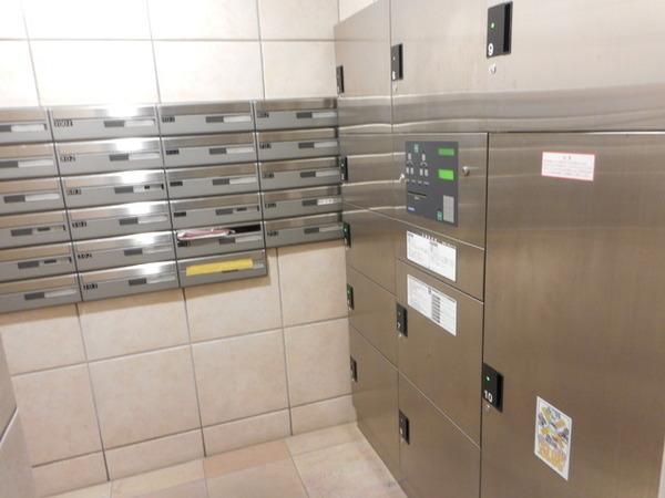 中央区日本橋浜町３丁目のマンション