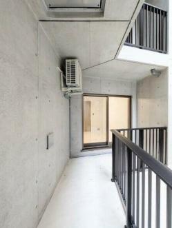 港区赤坂２丁目のマンション