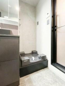 港区赤坂２丁目のマンション