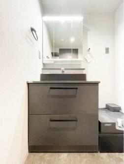 港区赤坂２丁目のマンション