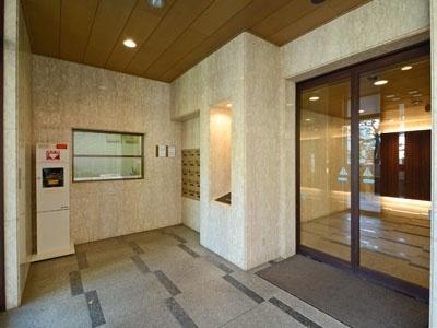 渋谷区神宮前２丁目のマンション