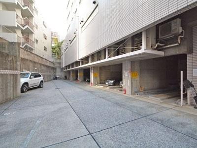 渋谷区神宮前２丁目のマンション