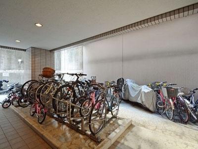 渋谷区神宮前２丁目のマンション