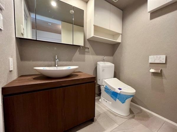 港区赤坂７丁目のマンション
