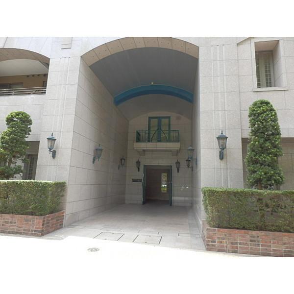 中央区明石町のマンション