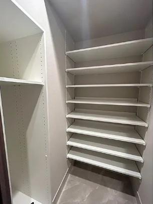 千代田区麹町３丁目のマンション