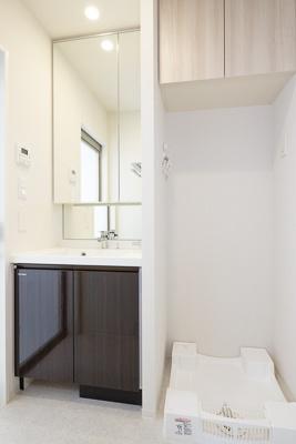 目黒区上目黒２丁目のマンション