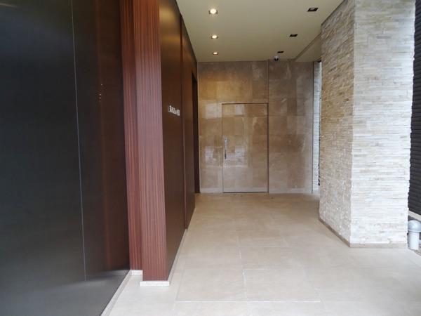 港区南麻布４丁目のマンション