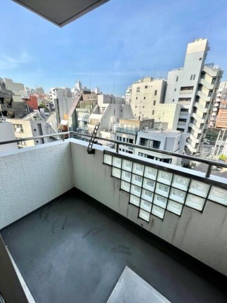 渋谷区東３丁目のマンション
