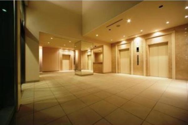 渋谷区代々木１丁目のマンション