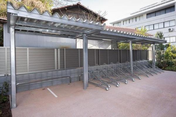 渋谷区千駄ヶ谷１丁目のマンション