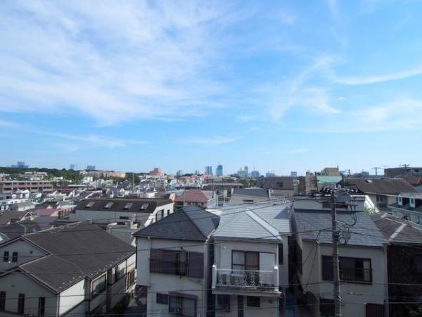 渋谷区代々木４丁目のマンション