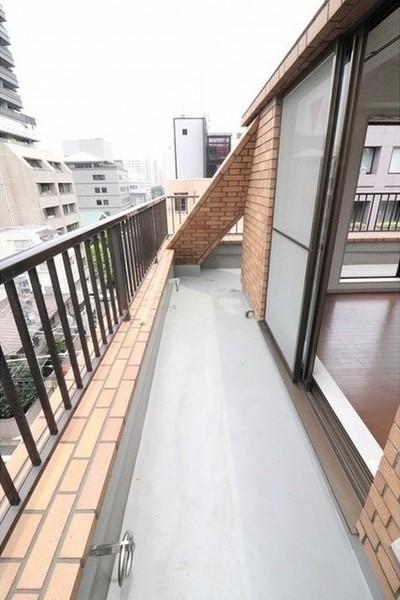 千代田区六番町のマンション