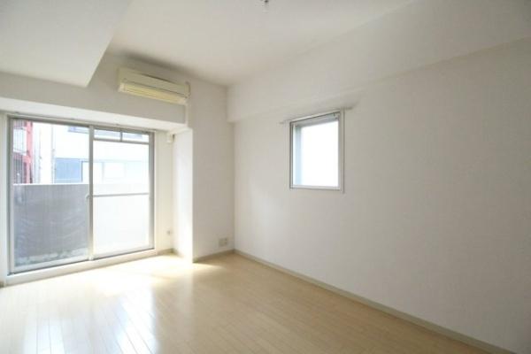 中央区八丁堀２丁目のマンション
