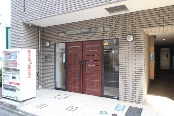 中央区八丁堀２丁目のマンション