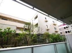 新宿区南町のマンション