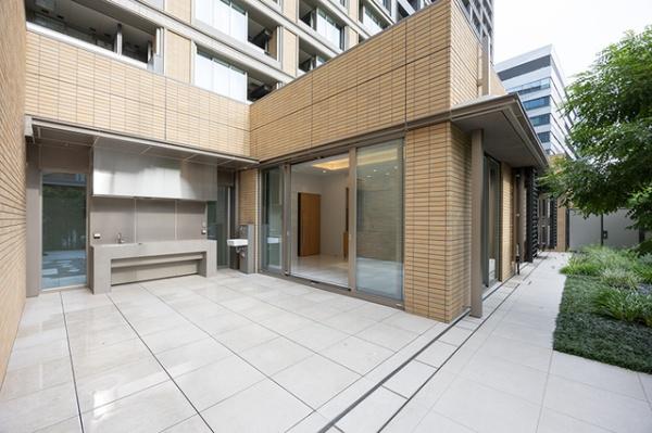 港区三田１丁目のマンション